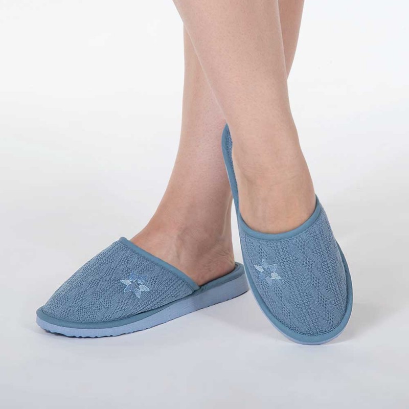 Amaryllis Women s Cotton Slippers