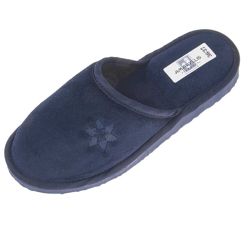 Amaryllis Women s Velour Slippers