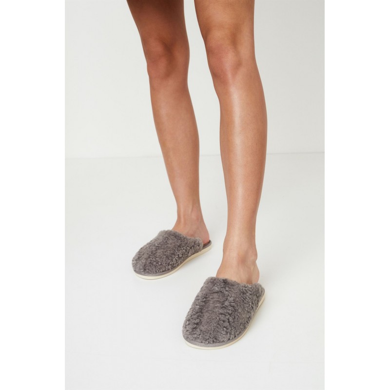 Aruelle Women s Slipper Kiara