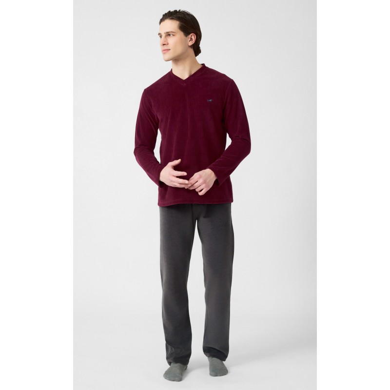 Minerva Men s Cotton Velour Pajamas V Neckline Cottle Design