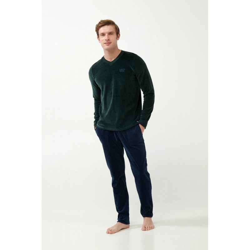 Vamp Men s Velour Pajamas V Neckline Green Deep Forest